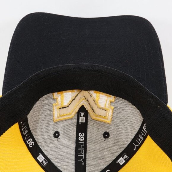 Michigan Wolverines Mens Hat S/M New Era Fitted Cap Embroidered - Picture 9 of 9